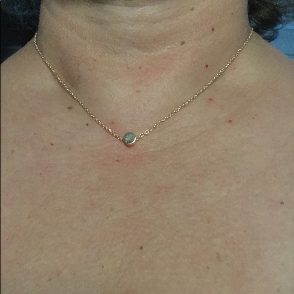 Simple Dot Dainty Pendant Necklace - Picture 4 of 5